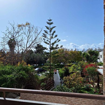 Stylish Apt Kato Paphos Close To Beach & Vibrant Harbor Life Esterno foto
