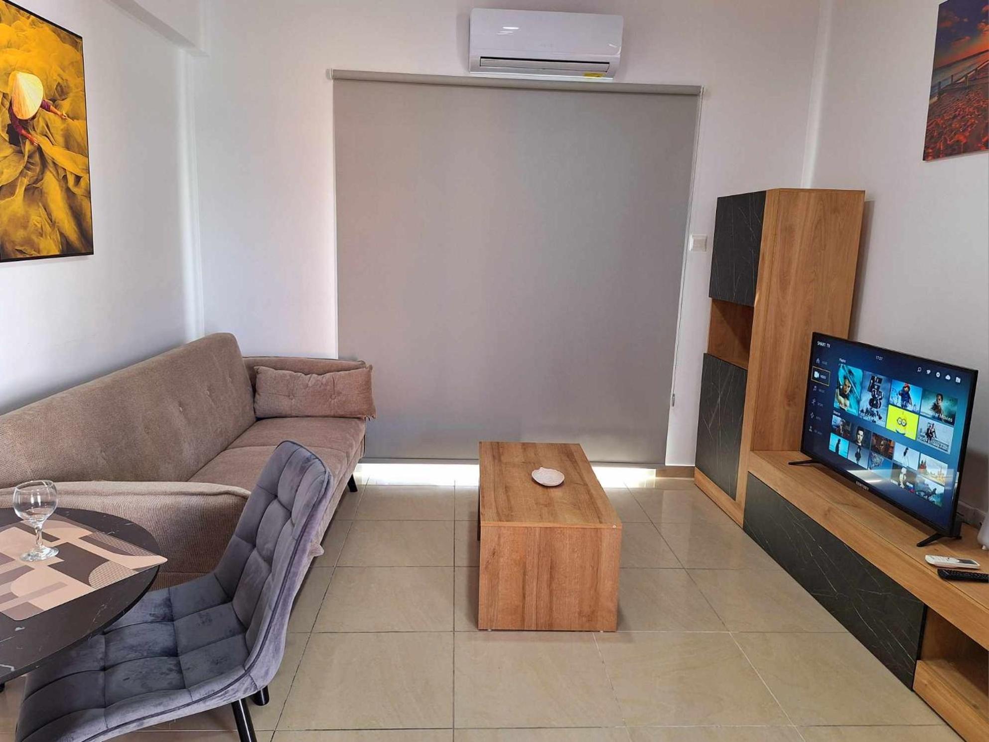 Stylish Apt Kato Paphos Close To Beach & Vibrant Harbor Life Esterno foto