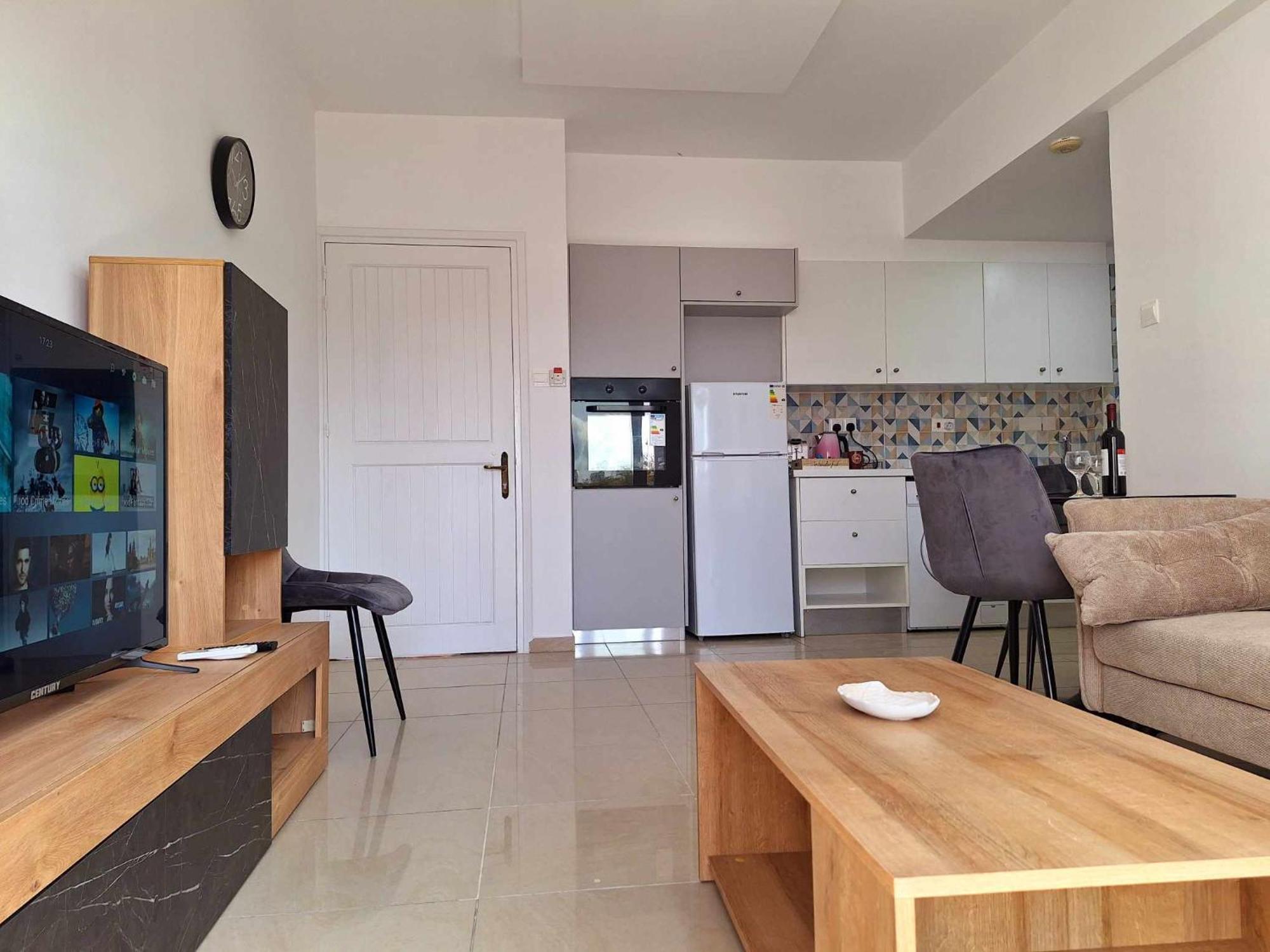 Stylish Apt Kato Paphos Close To Beach & Vibrant Harbor Life Esterno foto